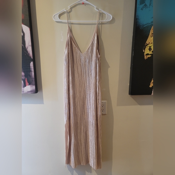 Zara Dress - Picture 1 of 4